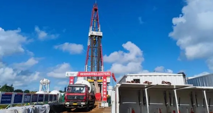 我國(guó)最深地?zé)峥铺骄赉@ 助力深層地?zé)豳Y源規(guī)模化開發(fā)利用-地大熱能 我國(guó)最深地?zé)峥铺骄赉@ 助力深層地?zé)豳Y源規(guī)模化開發(fā)利用-地大熱能